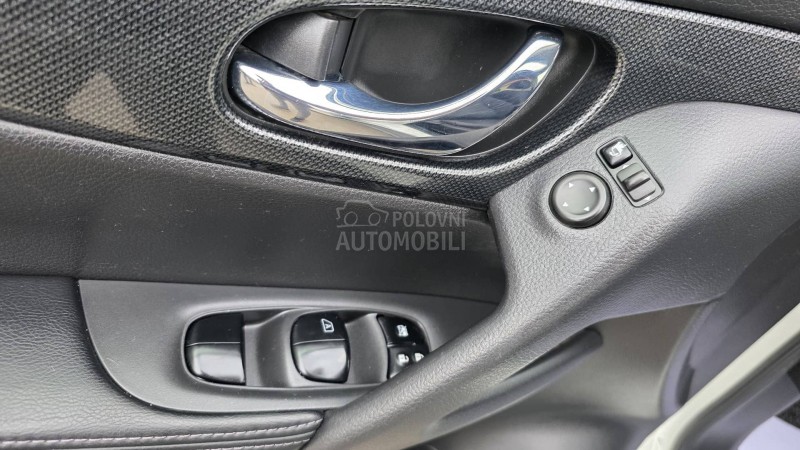 Nissan X-Trail 1.6 dci Aut/Pan/7sed