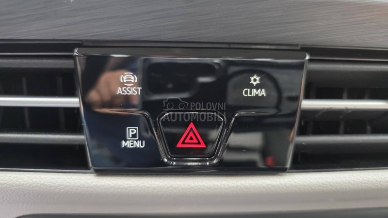 Volkswagen Golf 8 2.0 TDI HIGH-LINE