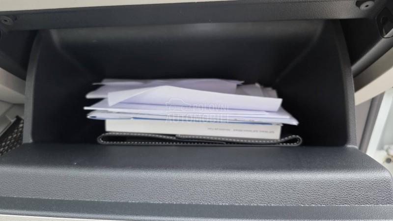 Volkswagen Golf 8 2.0 TDI HIGH-LINE