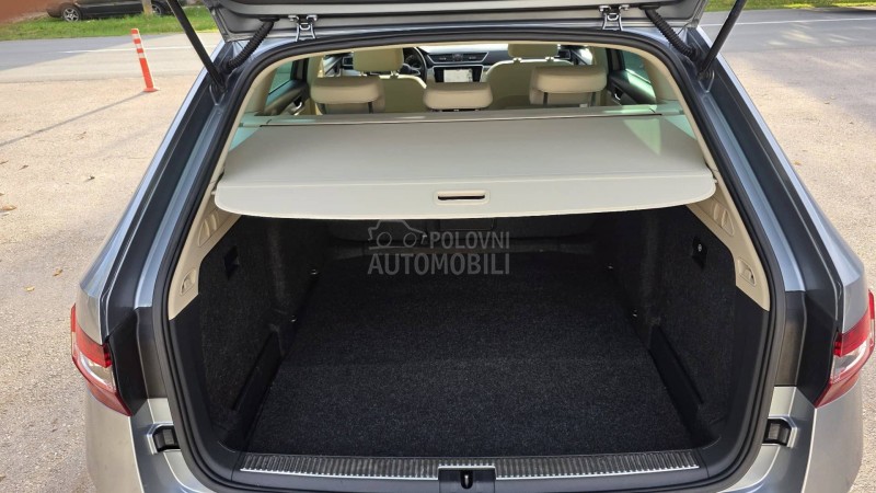 Škoda Superb 2.0 TDI STAYLE DSG