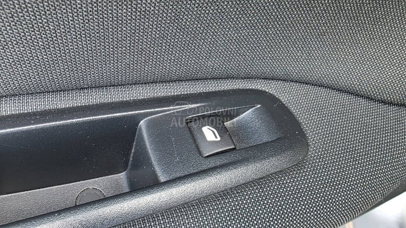 Peugeot 308 1.2  Allur/Nav/99000