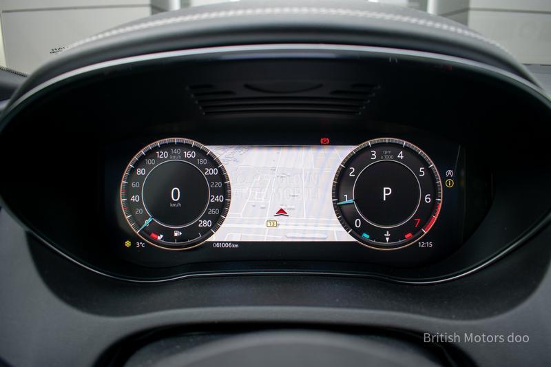 Jaguar E-Pace S  P160