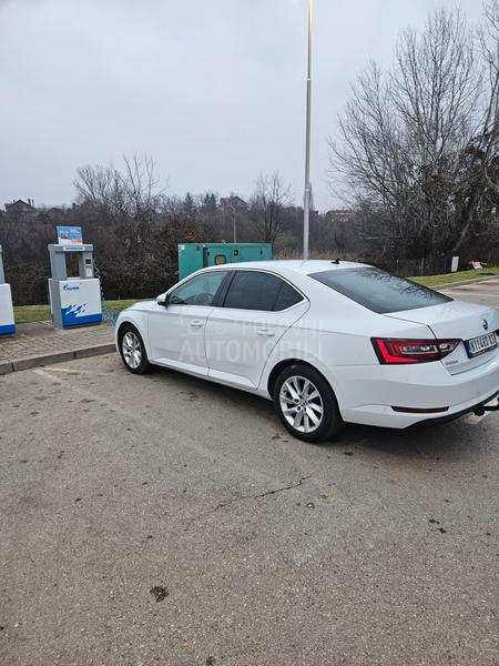 Škoda Superb 1.6 tdi