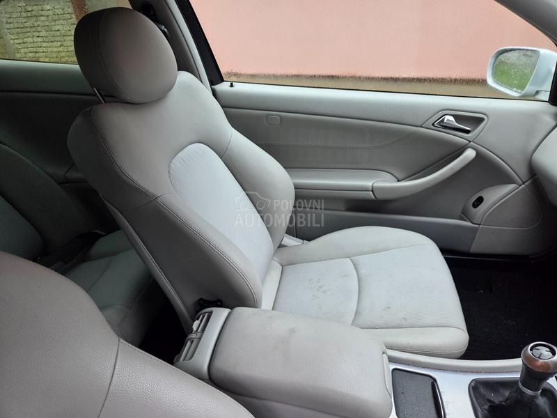 Mercedes Benz CLC 220 2.2 CDI