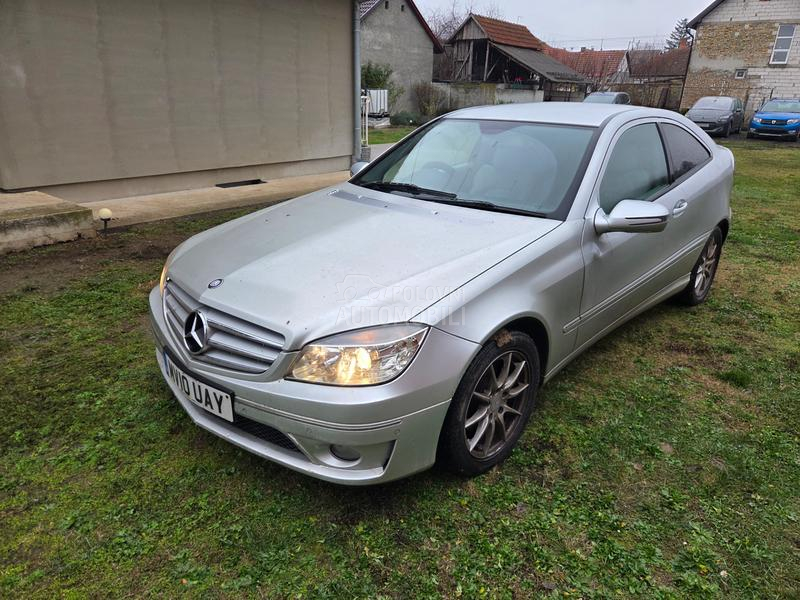 Mercedes Benz CLC 220 2.2 CDI