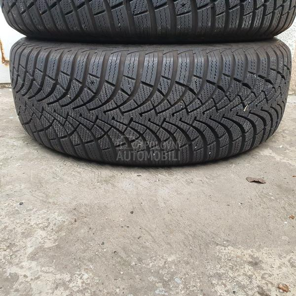 Goodyear 205/55 R16 Zimska