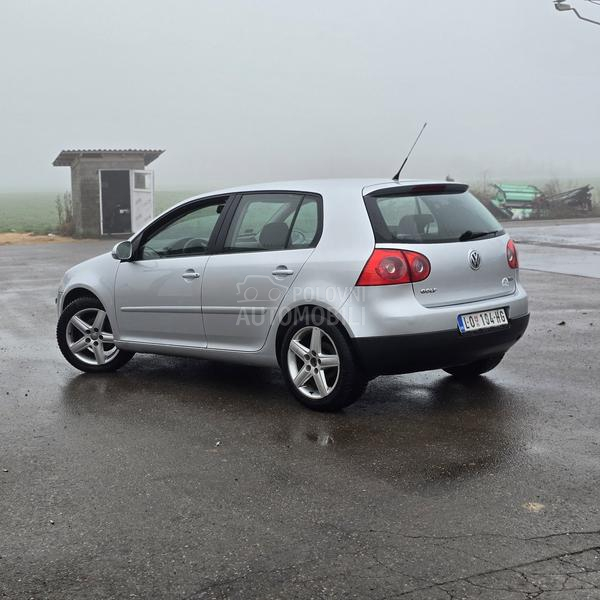 Volkswagen Golf 5 1.9tdi