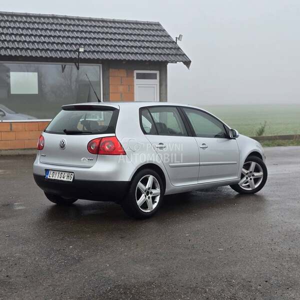 Volkswagen Golf 5 1.9tdi