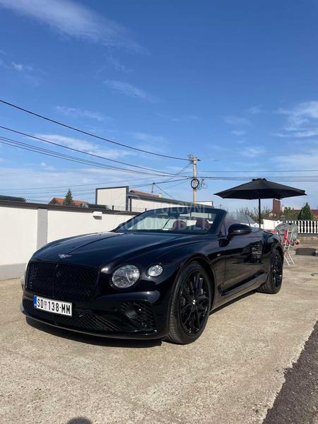 Bentley Continental Black Edition
