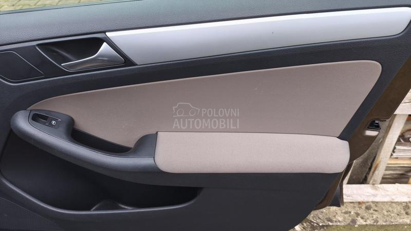 Volkswagen Jetta 1.2TSI