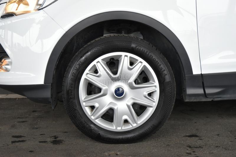 Ford Kuga 1.5 Trend MT