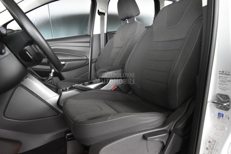 Ford Kuga 1.5 Trend MT