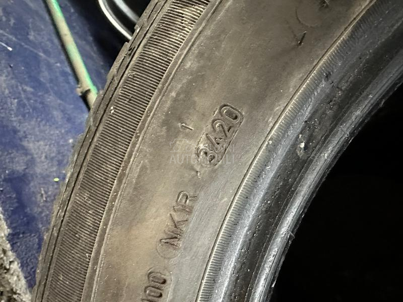 Sava 225/55 R17 Zimska