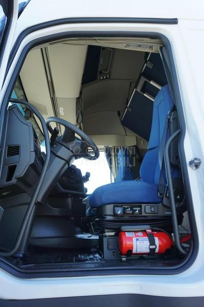 Volvo FH  tegljač/DOM1616