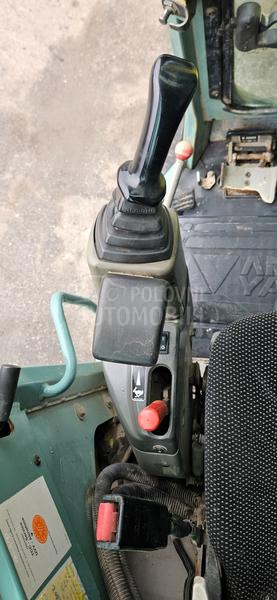 Yanmar VIO 35 NAGIBNAI 3,7T