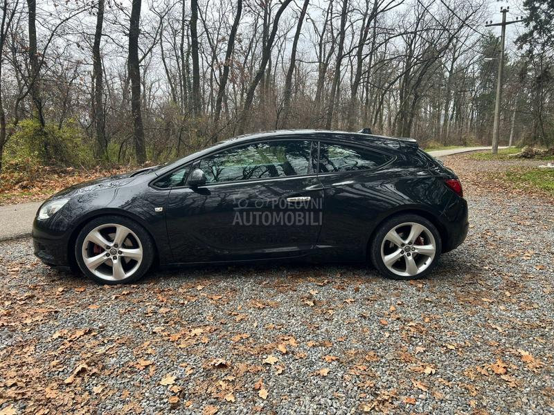 Opel Astra J GTC PROClTAJ