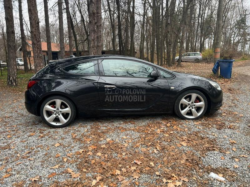 Opel Astra J GTC PROClTAJ