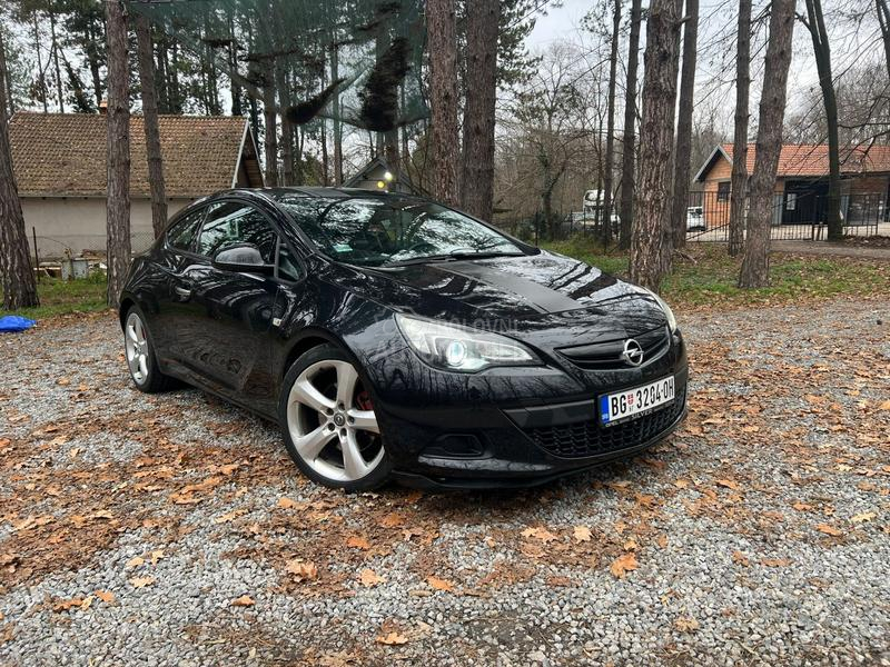 Opel Astra J GTC PROClTAJ