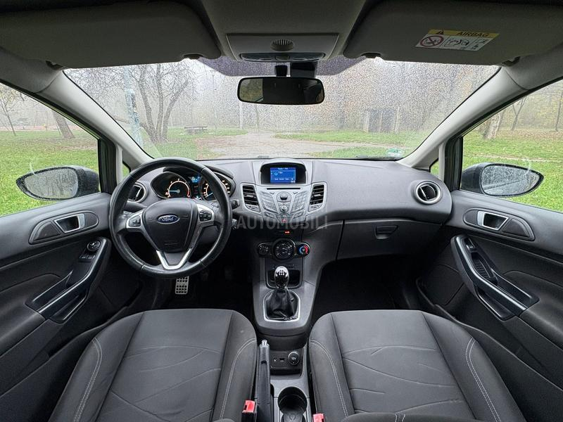 Ford Fiesta 1.6tdci nawi holand