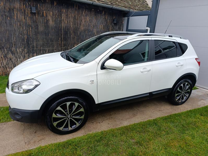 Nissan Qashqai 1.5 dci P A N O R A