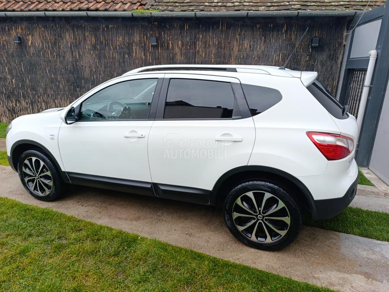Nissan Qashqai 1.5 dci P A N O R A