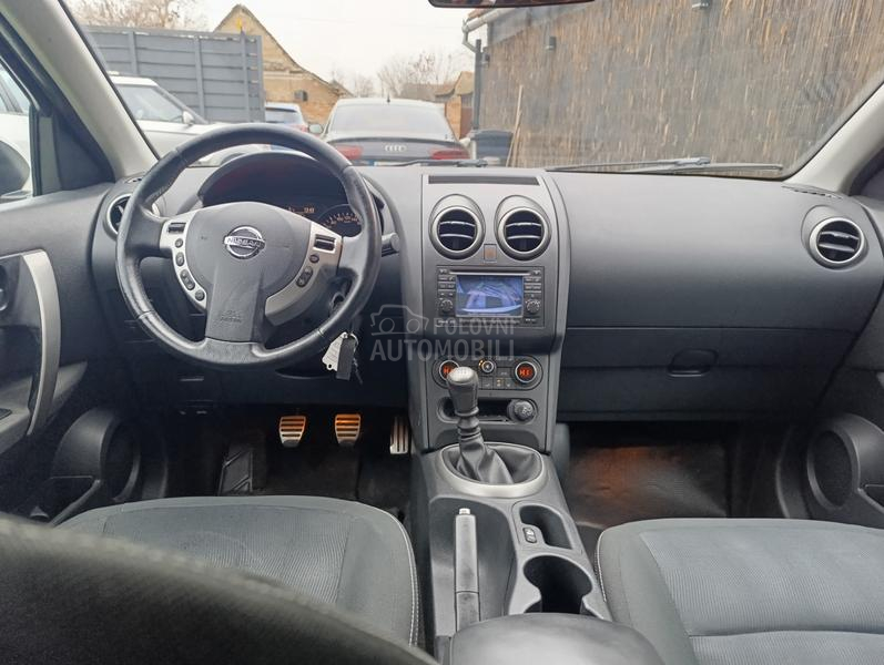 Nissan Qashqai 1.5 dci P A N O R A
