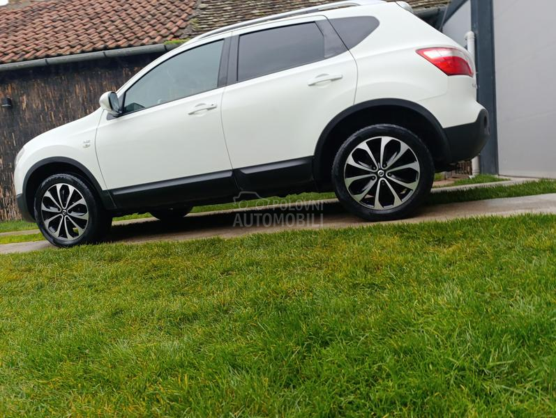 Nissan Qashqai 1.5 dci P A N O R A