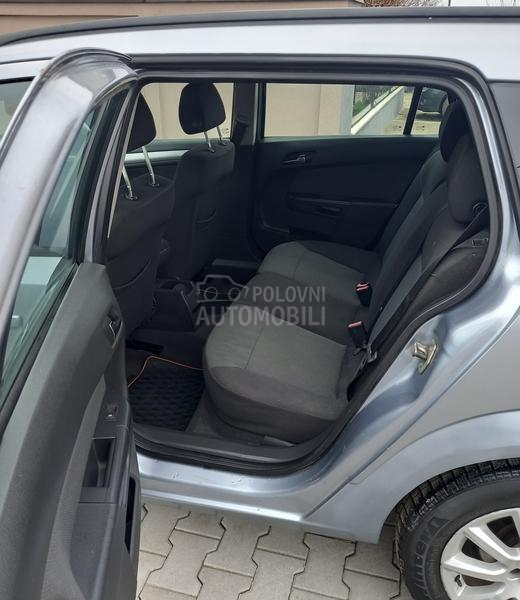 Opel Astra H 1.7 CDTI