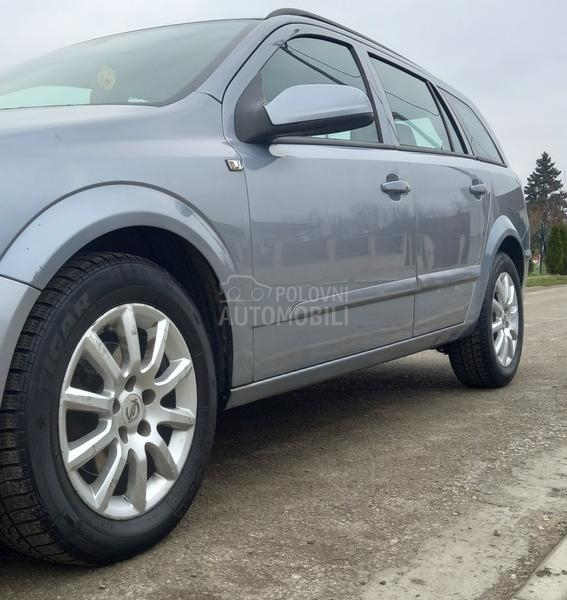 Opel Astra H 1.7 CDTI