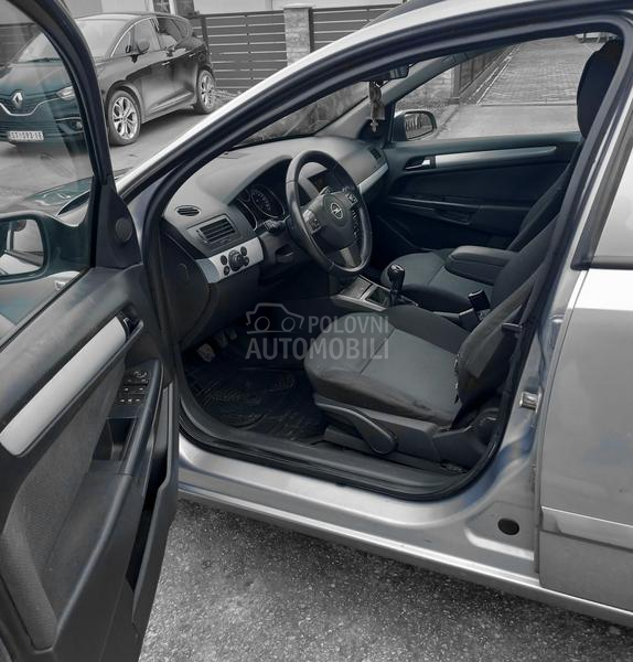Opel Astra H 1.7 CDTI
