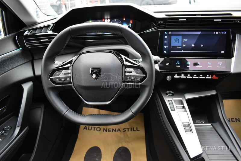 Peugeot 408 1.2 Allure pack AT