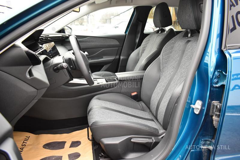 Peugeot 408 1.2 Allure pack AT