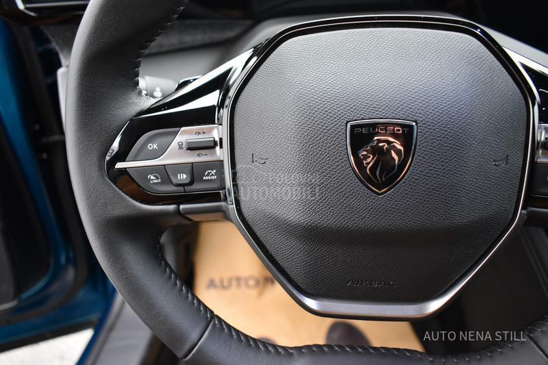 Peugeot 408 1.2 Allure pack AT