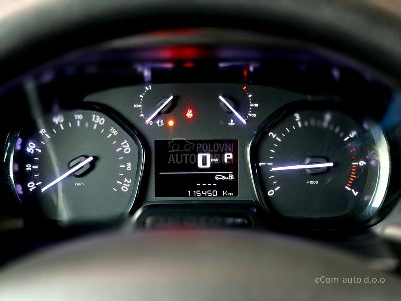 Opel Vivaro 2.0d A/T LONG