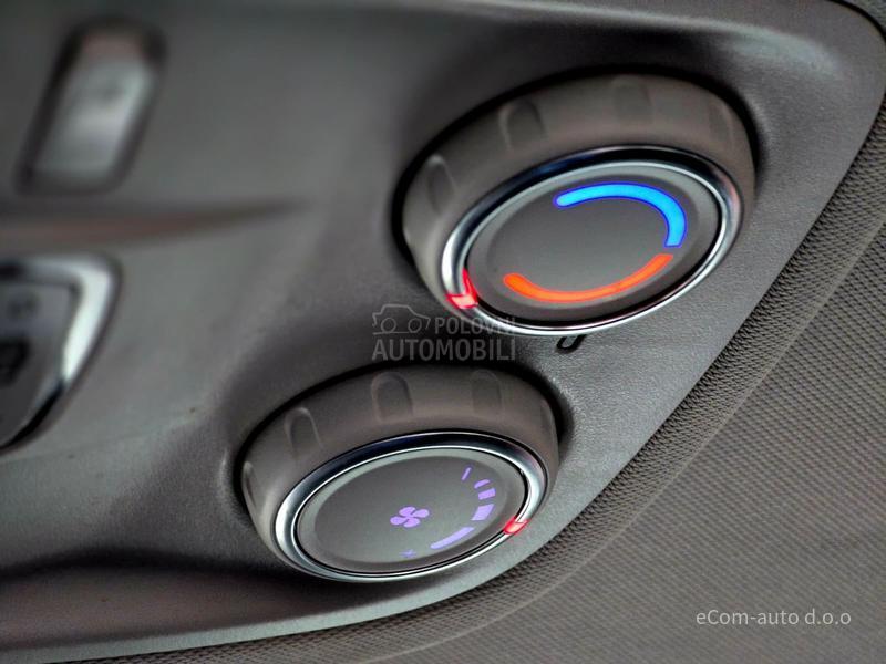 Opel Vivaro 2.0d A/T LONG