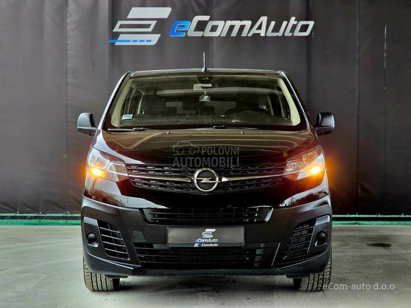 Opel Vivaro 2.0d A/T LONG