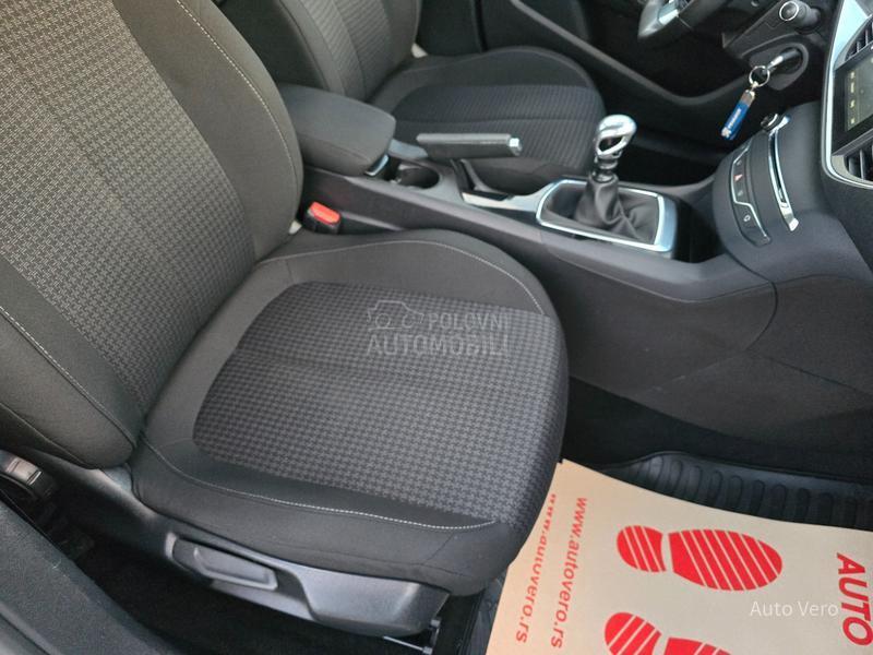 Peugeot 308 1.6 HDI