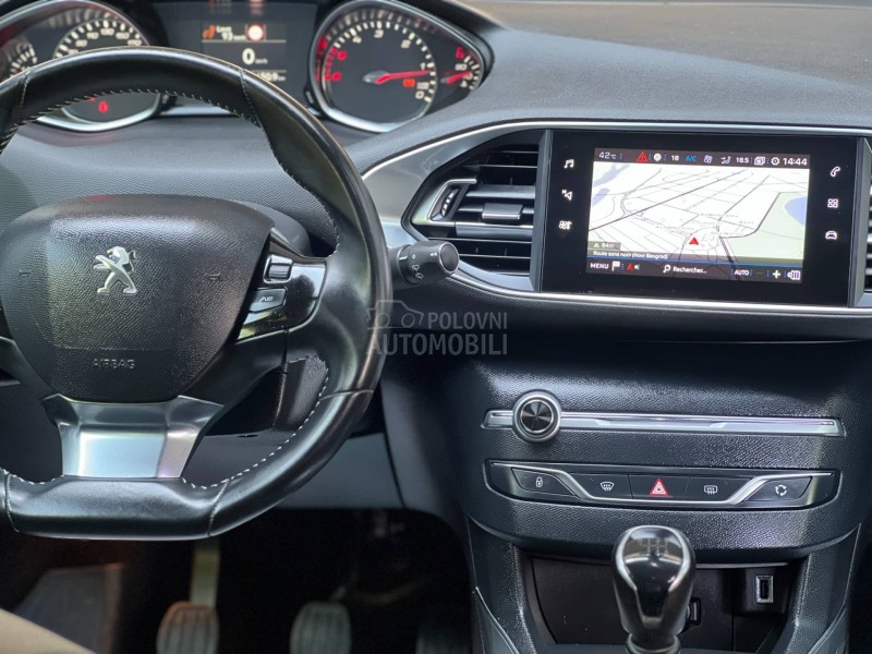 Peugeot 308 1.5 HDI/ALLURE/NAV