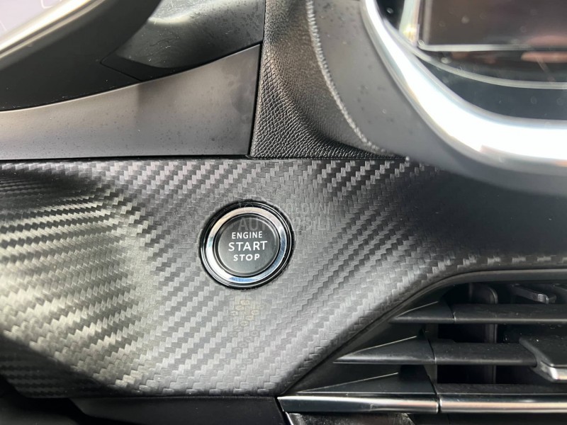 Peugeot 2008 1.5 HDI/ALLURE/AUT