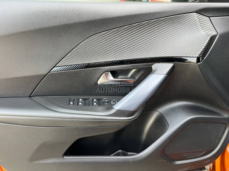 Peugeot 2008 1.5 HDI/ALLURE/AUT