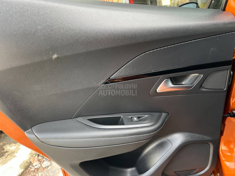 Peugeot 2008 1.5 HDI/ALLURE/AUT