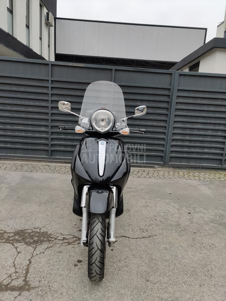 Piaggio Beverly 500
