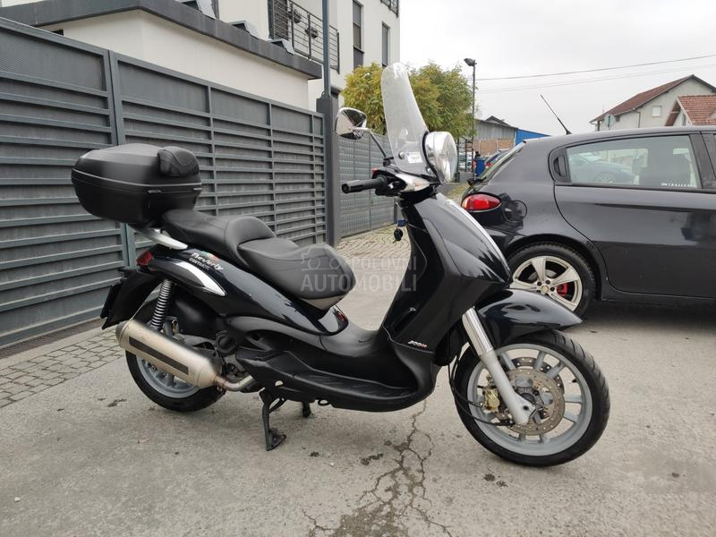Piaggio Beverly 500