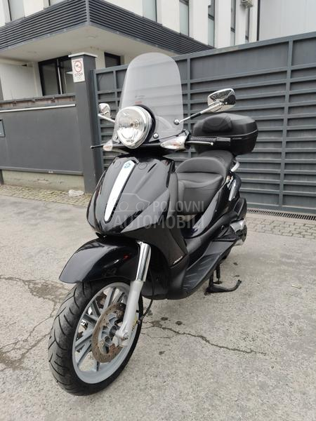 Piaggio Beverly 500