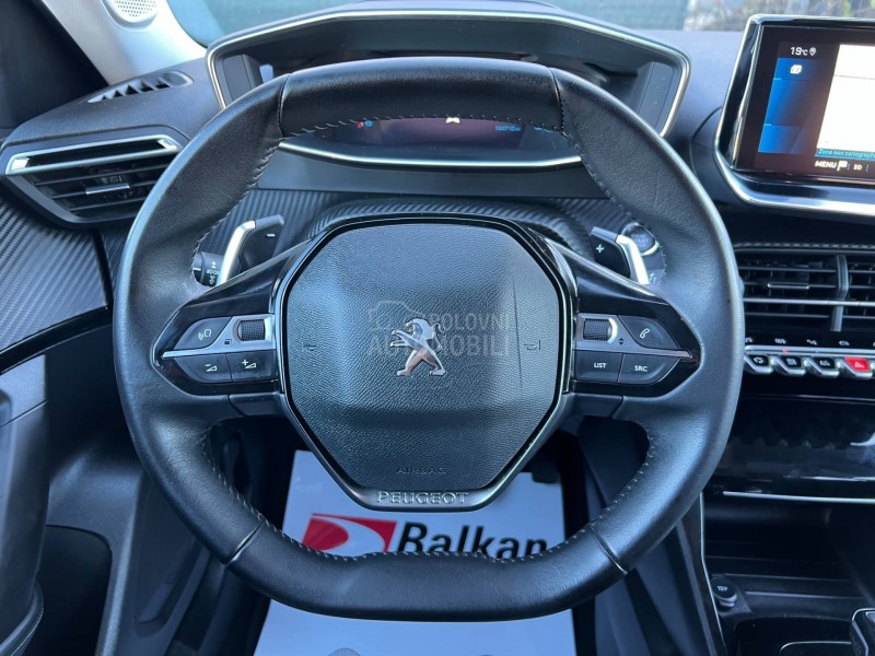 Peugeot 2008 1.5HDI/ALLURE/AUT