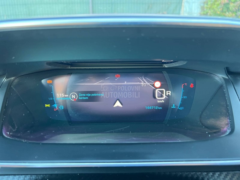 Peugeot 2008 1.5HDI/ALLURE/AUT