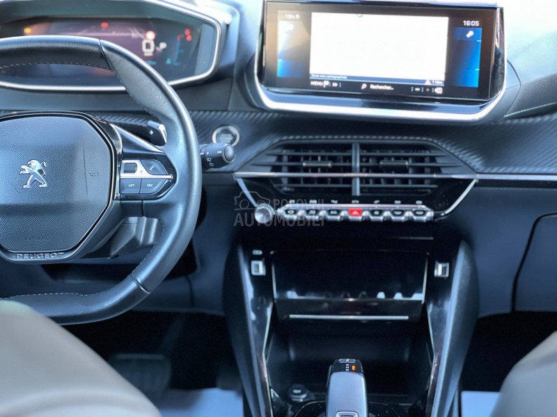 Peugeot 2008 1.5HDI/ALLURE/AUT