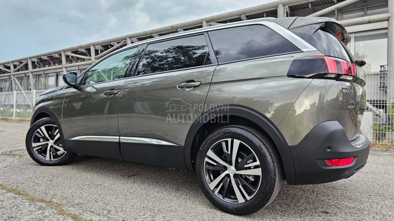 Peugeot 5008 1.5d 131 Allure 7s