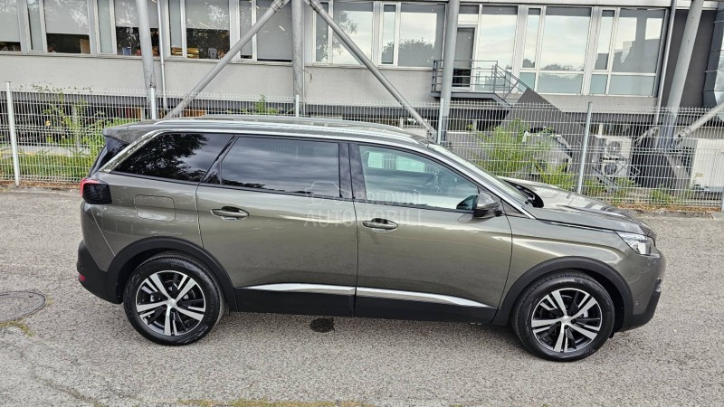 Peugeot 5008 1.5d 131 Allure 7s