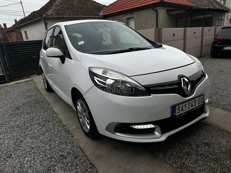 Renault Scenic 1.5 DCI